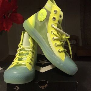 Women’s Chuck Taylor translucent Hi-Top